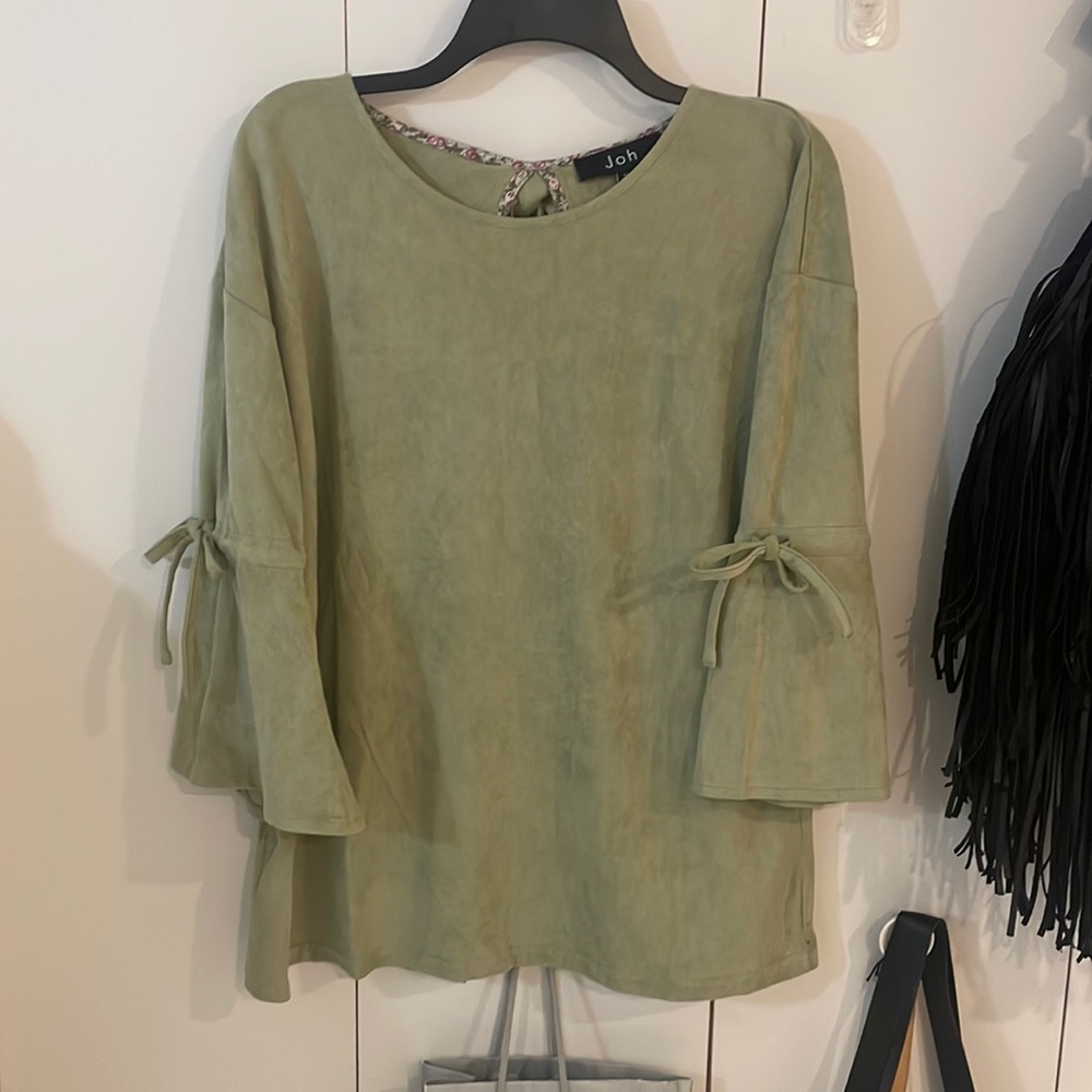 Joh Sage Green Suede Bell Sleeve Blouse,M